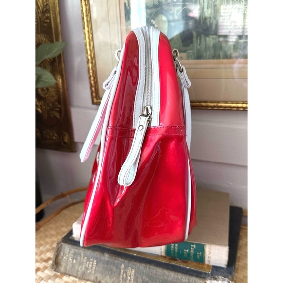 Von Dutch Vintage Y2K Red Patent Bowling Bag Purse White Trim - Picture 5 of 12